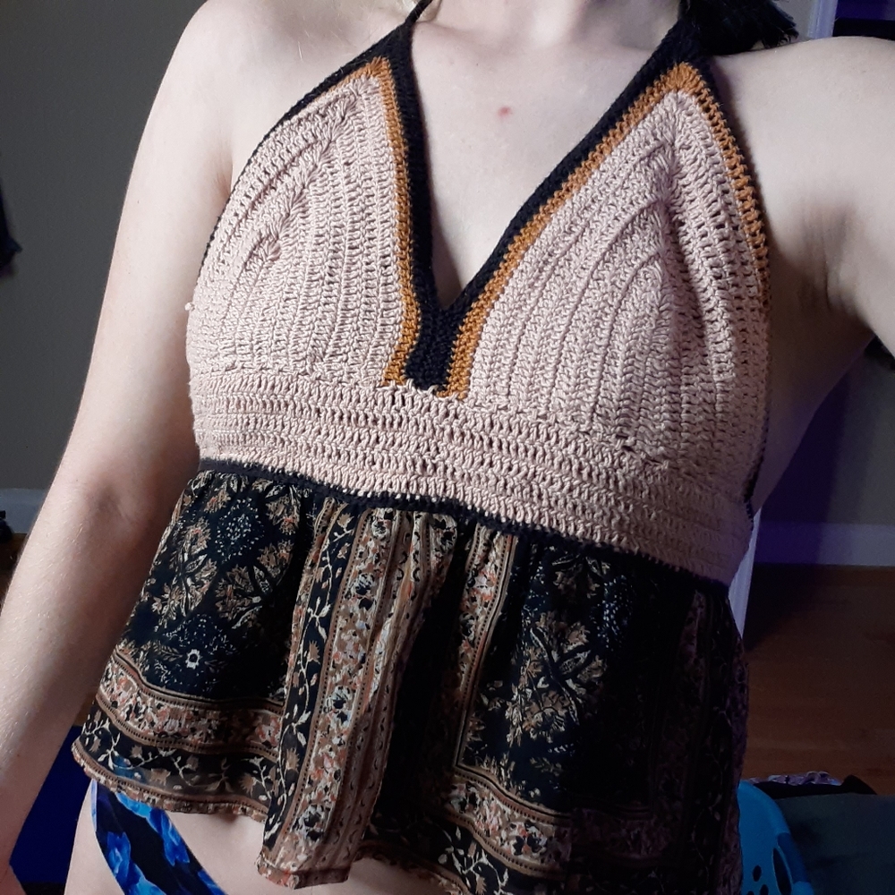 Halter top